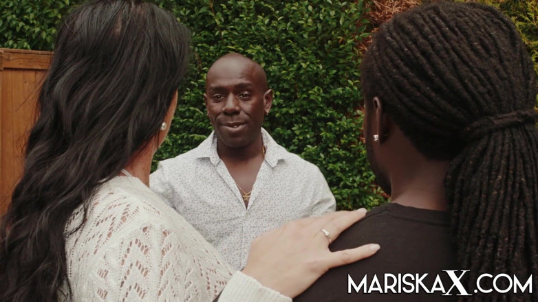 Mariska x: Mariskax Texas Patti被两个大黑屌双插