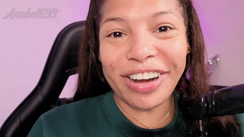 anabel693: Mouth Fetish Uvula Close I Gag on a Hard BBC