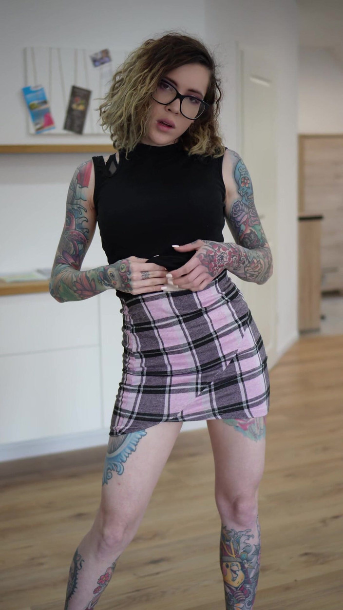 Roxy Rain: Seducción en cámara lenta