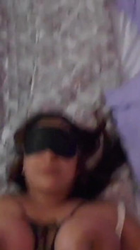 La miLF scopata con le tette legate