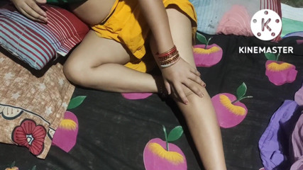 Anita yadav: Anita yadav büyük ve ateşli penis istiyor