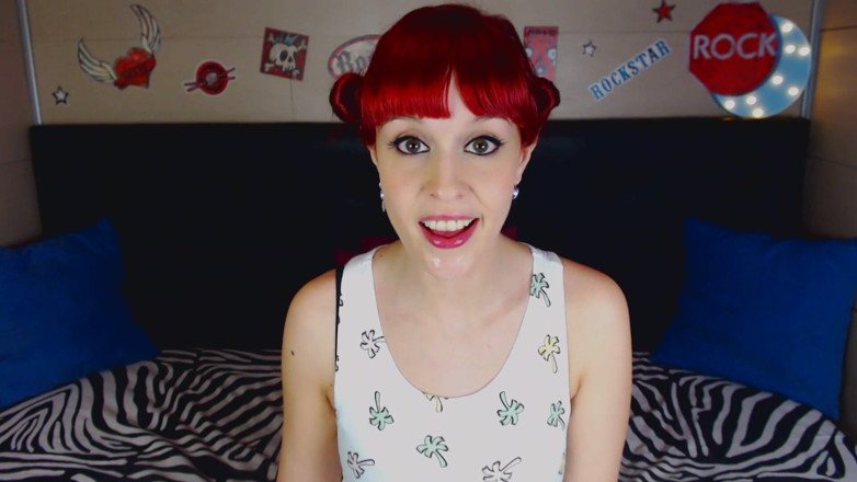 Candystart Videos: Chica inocente chupa bbc por primera vez