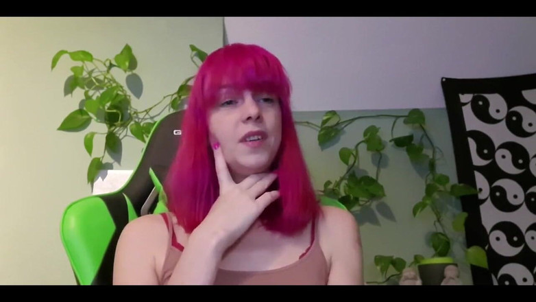 LillyMania: Pink Hair Solo Girl