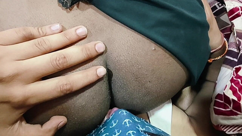 Desi gay videos: eshiyaee bhaartiy bandhan varchasv dabboo maacho kinnar vidiyo