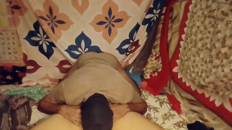 Poojakabir: デシ村のおばさんにお誕生日おめでとう パート1