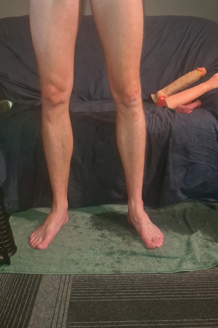 NoFace Twink X: Solo Male Extreme Anal Dildo - Huge Toys