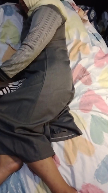 AlexisAir: Часть 1, любительское видео в хиджабе