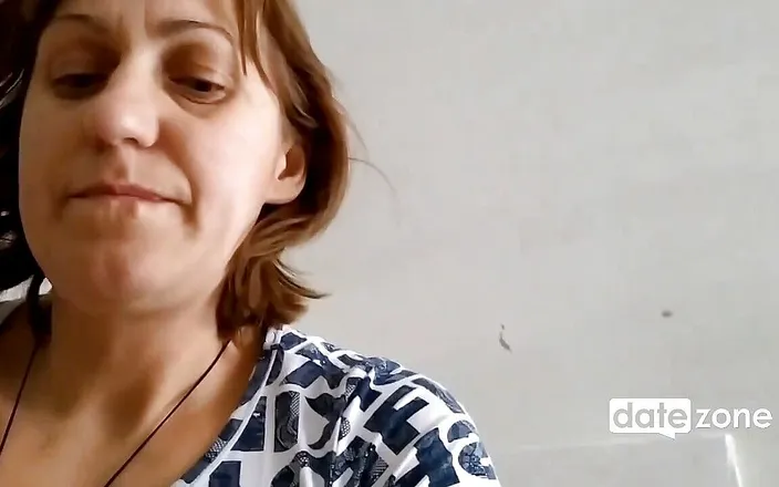 Datezone: Sex with a Mature MILF Is Better Than with My...