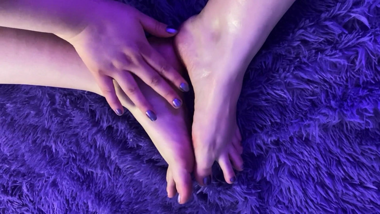 Yukionna: 脂性の足