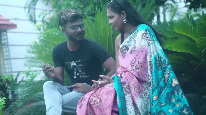 Daizo Premium: Desi freundin will zum ersten mal sex mit ihrem freund...