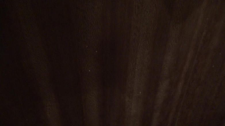 Stepmom Susan: Ma belle-mère pisse de sa chatte poilue et me laisse éjaculer...