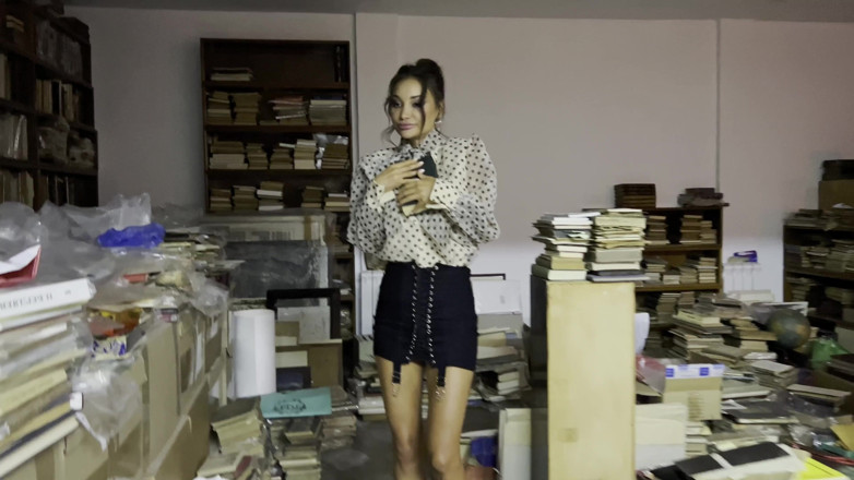 Monika Fox: Bibliothekarin monika fox fickte ihren arsch hart mit Telefonhandset &amp; großem...