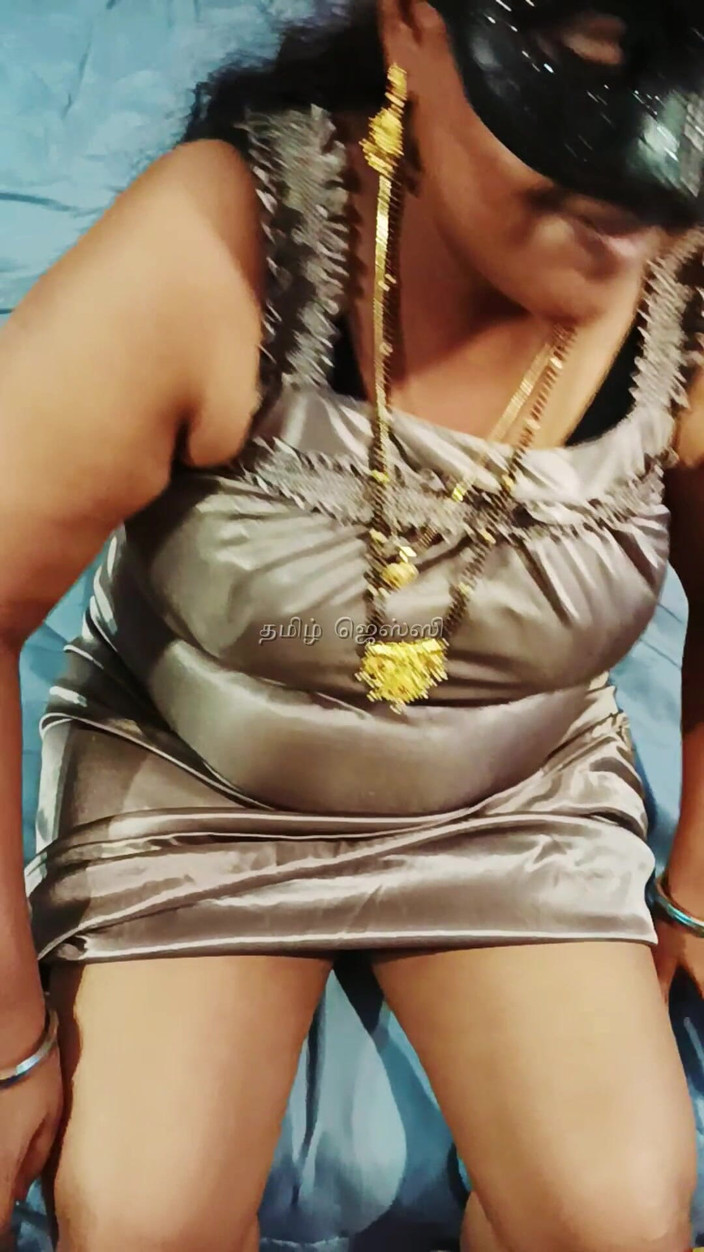 Tamil Jessy: Padma Léta