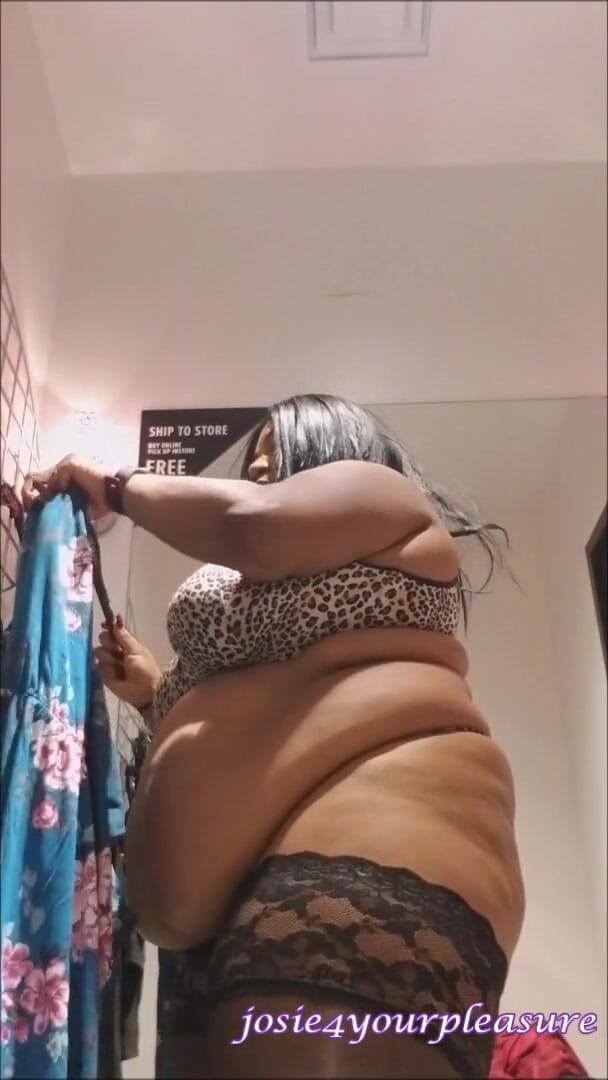 Josie4yourpleasure: BBW Torrid Fitting Room Masturbation HD