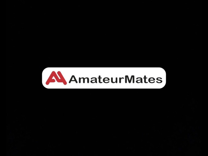 AmateurMates: 버려진 건물을 탐험, 2 아마추어 소년은 옷을 벗고 하나는 너트를 파열 시작