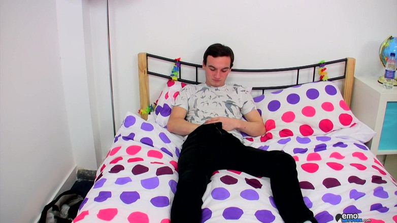 Homo Emo: A Powerful Cum Shot From Matt