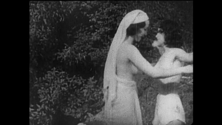 Vintage Erotic Archive: Nudisten rekruteren