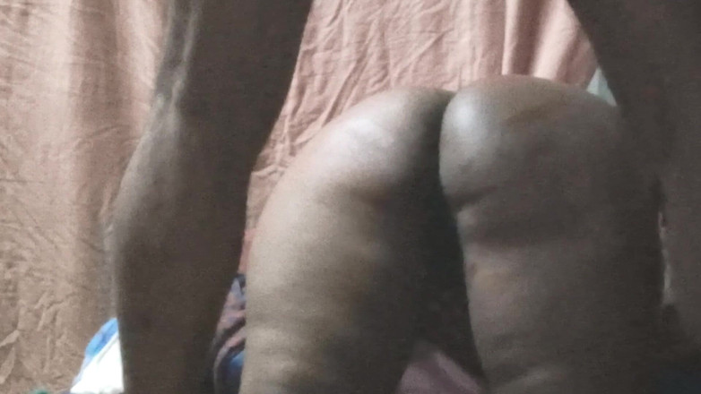 Indian anal: Adik ipar saya menikmati tetapi palam dubur keras