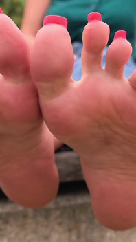 Kaki Luar