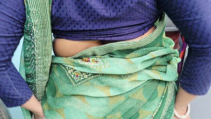 Payal studios: Wali Bai'nin performansları ve sıkı çalışmaları