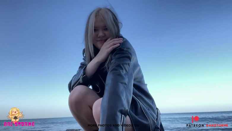 AurelliaCreampie: The Girl Washed the Beach with Her Jet Orgasm