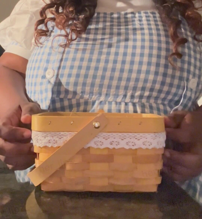 Anye ASMR: Oz Büyücüsü!