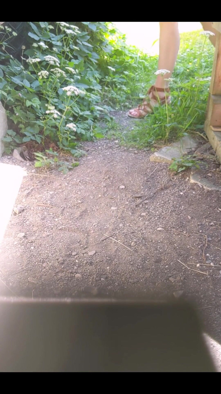 Lilux69: Finally Summer! Some New Outdoor Pee Is Coming