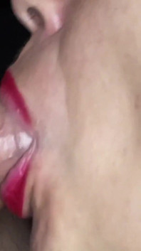 Beste melkmond voor jou! Asmr pijpbeurt!