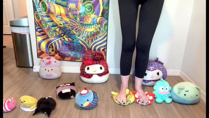 Plushie Stomp - Size 16 Feet Stomping Stuffed Toy Collection (Peppermint Giantess) Plushie Stomp - Size 16 Feet Stomping Stuffed Toy Collection (Peppermint Giantess)
