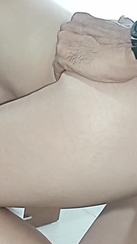 La Segretaria Calda Aspetta Il Suo Capo Al Magazzino