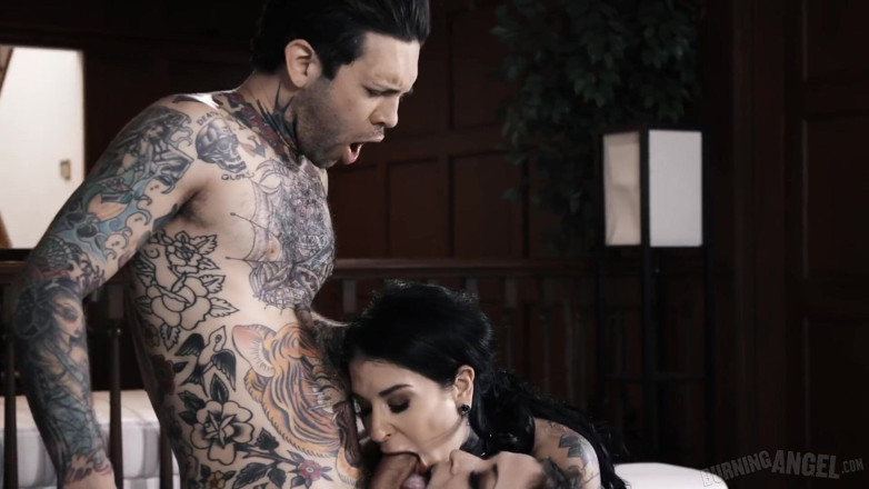 Burning Angel: 꼴리는 천사 - 하드코어 쓰리섬 정액 교환 광란을 느끼는 Joanna Angel &amp; Aiden Ashley