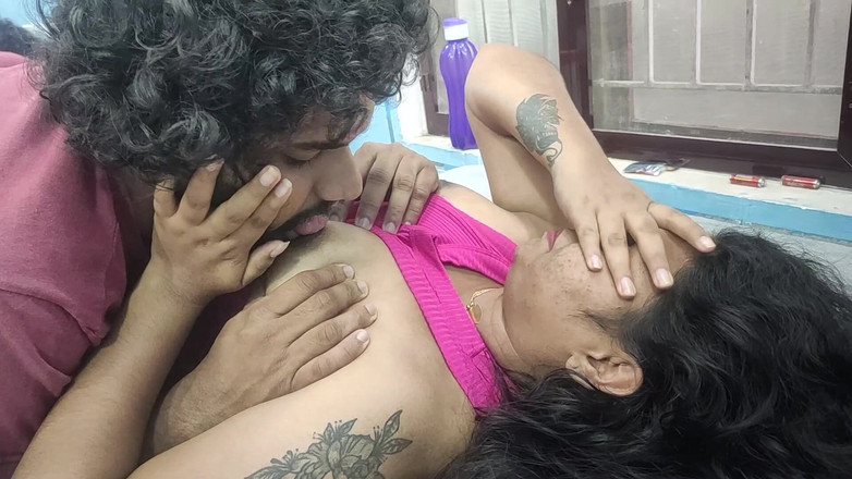 Vaigavarun45: Cặp đôi Malayali đụ nóng bỏng trong shimmy và theo dõi với...