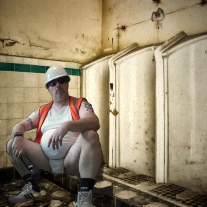 uktattooedchub74: Retro öffentliche toiletten - verbales spiel und sperma