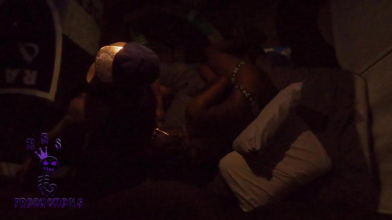 NB Topper: Black ब्रीडर्स एडवेंचर्स 179