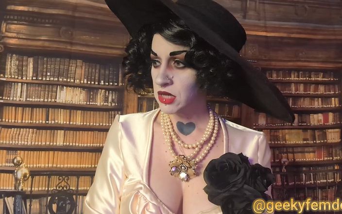 Geeky Femdom: Lady Dimitrescu के पास नाश्ता है