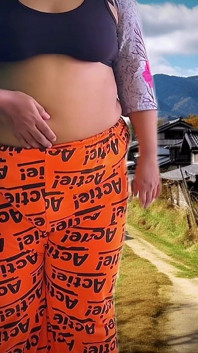 이집트 마을 거리에서 따먹히는 금기 섹스 이웃 무슬림 큰 엉덩이와 거대한 보지 친구 새엄마!