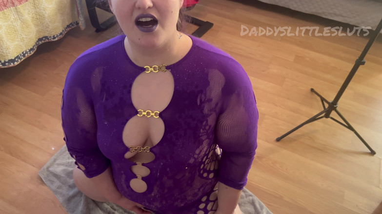 DaddysLittleSluts: Papa pist op me! Solo masturbatie