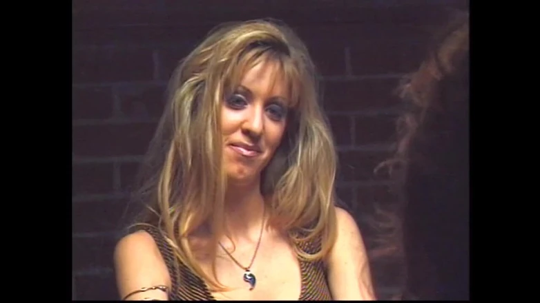 Vintage megastore: Возбужденная шлюшка-заключенный трахает адвоката