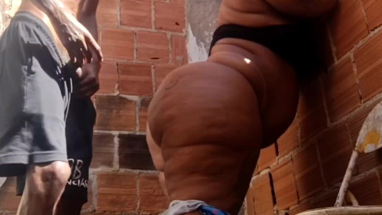 Suzyfuracao: Fucking a Bricklayer to Pay for the Work