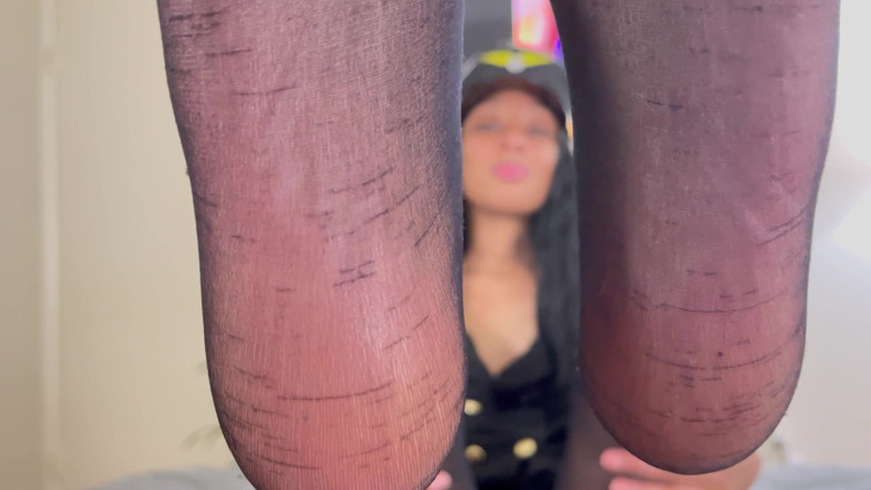 Pink Foxx: Letuška Foot JOI Adventure
