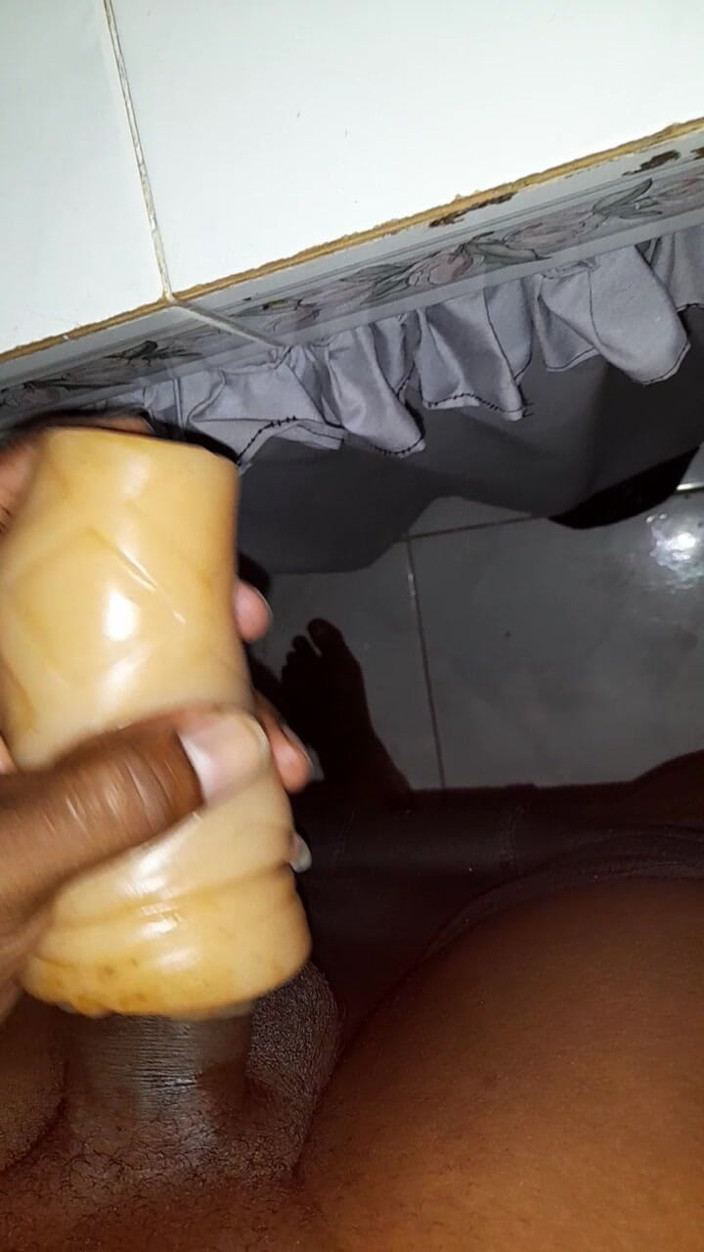 Black guy: Melancap S11 E4
