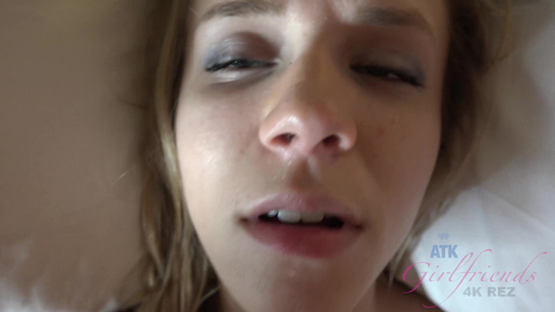ATK Fans (Girlfriends): Wirtualne wakacje na Hawajach z blond dziwką Rachel James 6/7