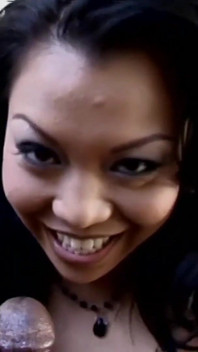 Prsatá asijská Jasmine Leigh převezme Lexington Steele