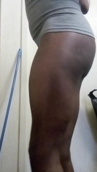 Black Sissy Boy Sólo Zadek Roztahuje anál