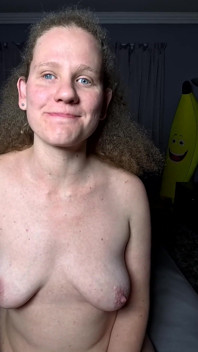JOI Se Stane Amatérskou Pornohvězdou