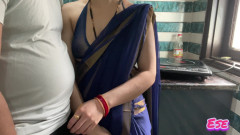 Sammy Sins: Teta mi dala úlevu s láskou v kuchyni