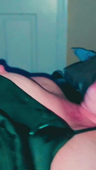 Pregnant MILF Tries Dvp and Loves It!