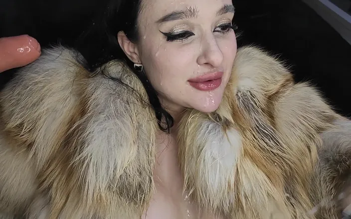 Princess18_: Bukkake with Big Mess on My Fur Coats