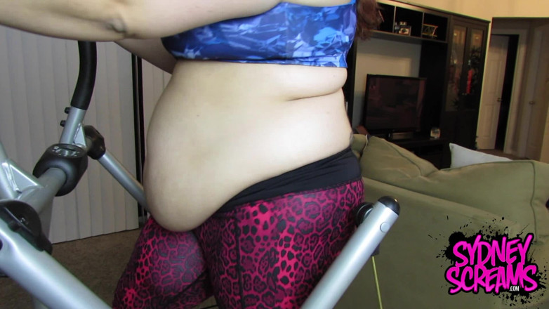 Sydney screams fetish: Antrenament dolofan - HD Wmv