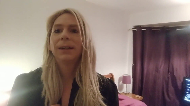NikkiGee: Un po' di tempo nel mio vestito preferito